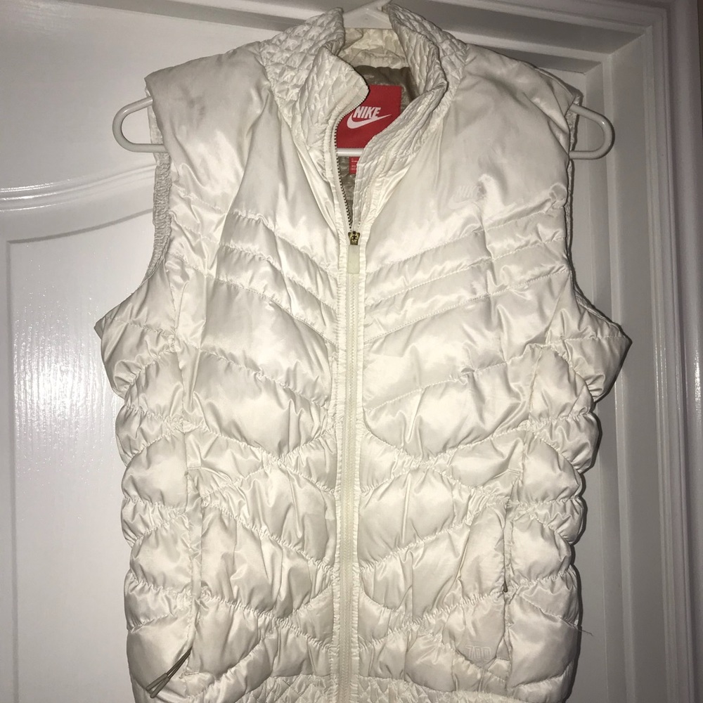 Nike puff vest